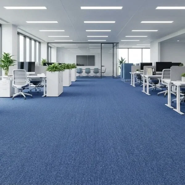 Mochetă profesională albastră cu fir buclat și aspect texturat, Master AB 76, Balta ITC, 4 ML