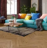 Parchet stratificat stejar, maro afumat, lac mat, Mainland Herringbone 110 Barlinek, 110x660x14 mm