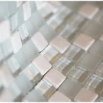Mozaic sticlă și piatră alb cu aspect mixt Midas 300x300 mm - Mozaic din sticla