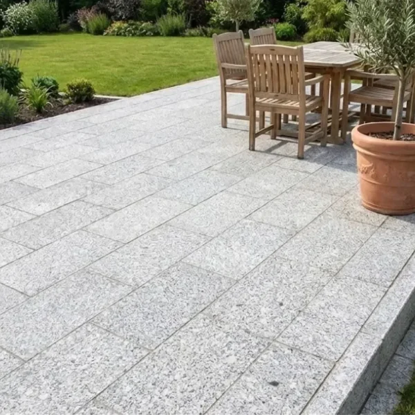 Pavaj granit Pearl Flower, gri, fiamat, 30x20 cm, 8 cm