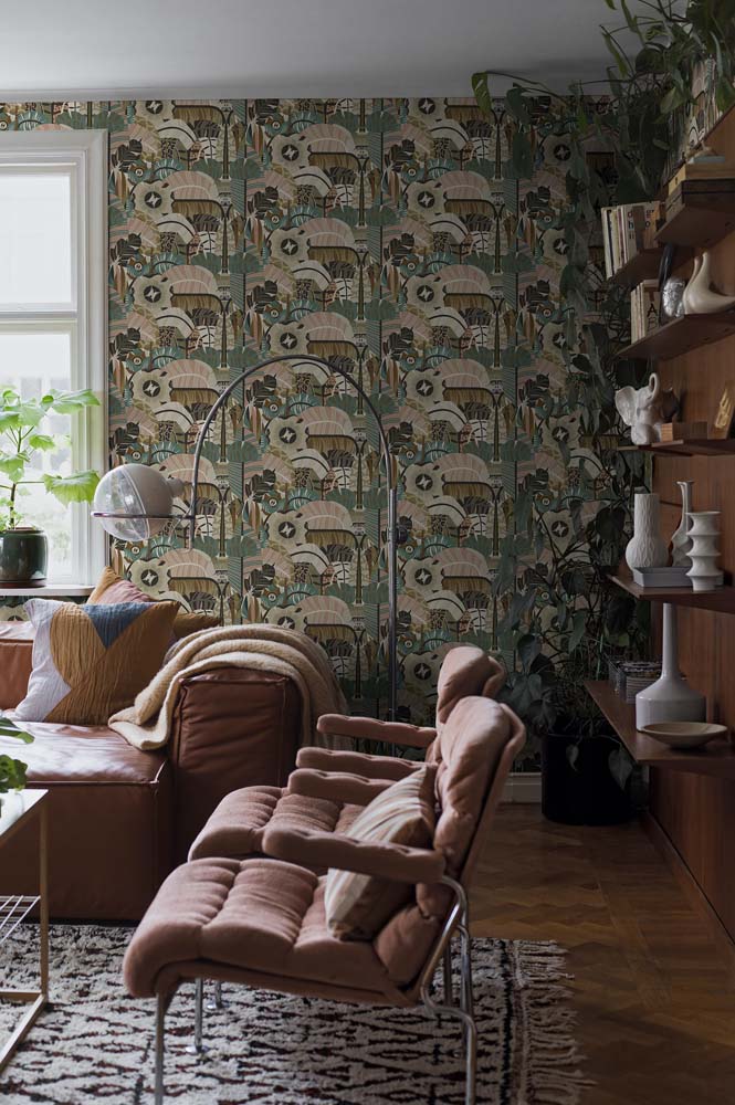 Papel de parede para sala de estar com estampa que combina com o estilo rústico