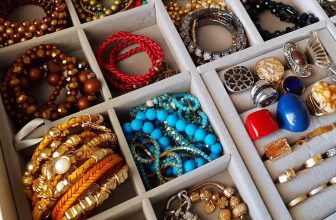 20 Idei pentru depozitarea și organizarea bijuteriilor