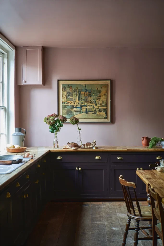 Scale 1200 2022 10 24t173647. 088 bucătărie violet: cea mai neobișnuită alegere pentru inima casei tale