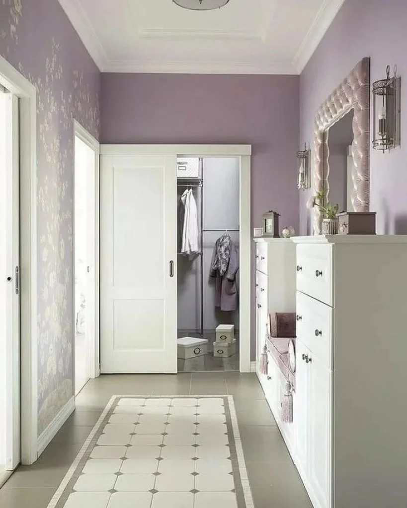 Culoarea violet în interior. O culoare complexă