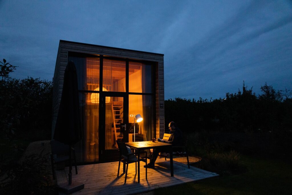 Cum să trăiești într-o casă mini (Tiny House), noua tendință care cucerește lumea Cum să trăiești într-o casă mini (Tiny House), noua tendință care cucerește lumea
