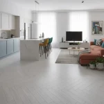 Parchet laminat finisaj alb-gri, herringbone 12mm AC6 4V 5G 627 Polar Oak Alsafloor - Parchet herringbone