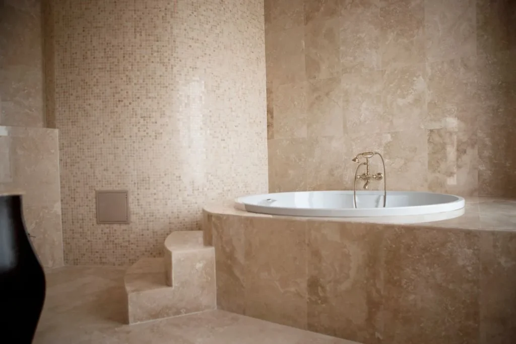 Ce este travertinul si modul de utilizare a acestuia in designul interior