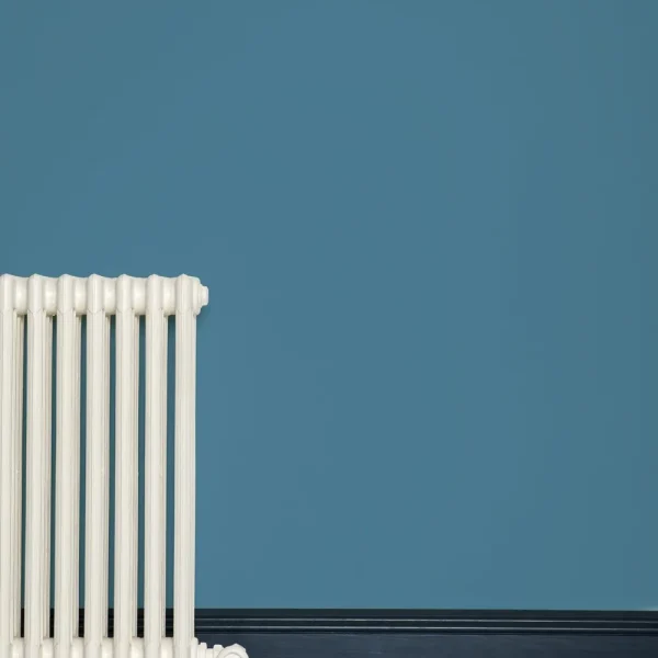 Vopsea albastra mata 2 la suta luciu pentru interior Farrow and Ball Estate Emulsion Chinese Blue No. 90 2.5 Litri