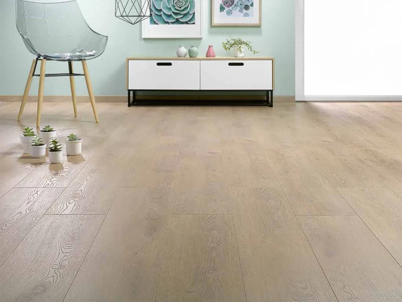 Parchet laminat cu design Almond Oak, 12mm AC6, Alsapan 529