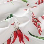 Draperii bucatarie alb rosu, poliester printat satin, Gardisette 135 cm