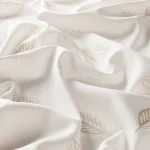 Draperii model floral alb bej din poliester printat Felix FR Gardisette latime material 138 cm