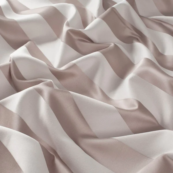 Draperii model in dungi maro din poliester satin Elegante Gardisette latime material 310 cm