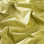 Draperii model uni olive bumbac si din poliester Blackout FR Gardisette latime material 275 cm