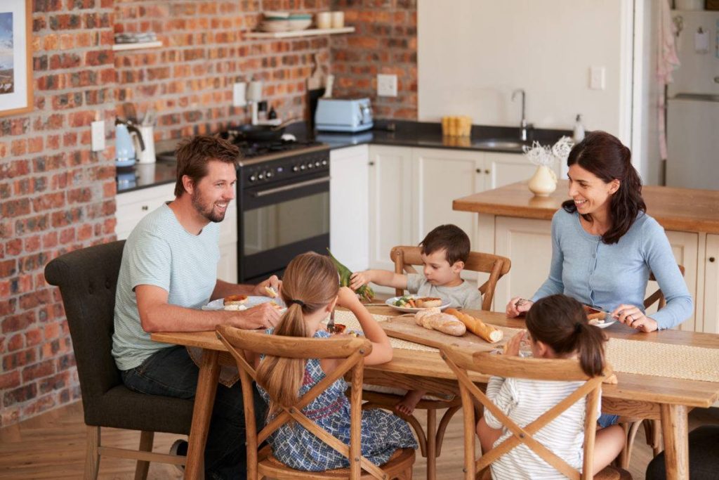 Cum să faci bucătăria mai primitoare pentru întreaga familie