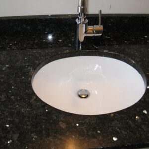 Granit Emerald Pearl Placaj 40x40 1 Lustruit