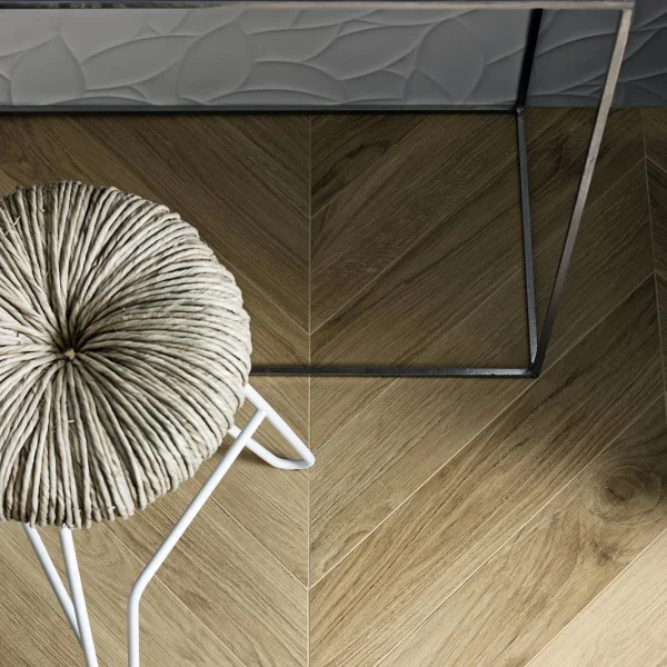 Gresie tip parchet Marazzi Treverkmust Beige Chevron 73.2x11.8 cm M0CA