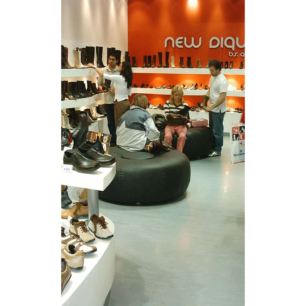 PVC-Omogen-Polyflor-XLPU-2.0-mm-Carnelian-Beige-3890XL_School_Library-1XL_New_Diqui_footwearXL_Murdoch_University-1XL_Wigan_Pediatric_Unit-1XL_Tonbridge_Grammer_School-1-3 Covor PVC Omogen Polyflor XLPU 2.0 mm Carnelian Beige 3890