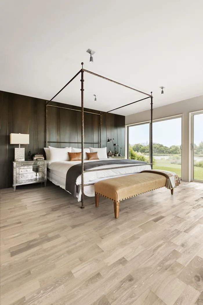 Parchet-Kahrs-Harmony-Cirrus-stejar-lacuit-mat-periat-alb-2-strip-2423x200x15-mm-152N2BEKVVKW-0Parchet-Kahrs-Harmony-Cirrus-stejar-lacuit-mat-periat-alb-2-strip-2423x200x15-mm-152N2BEKVVKW-0-1