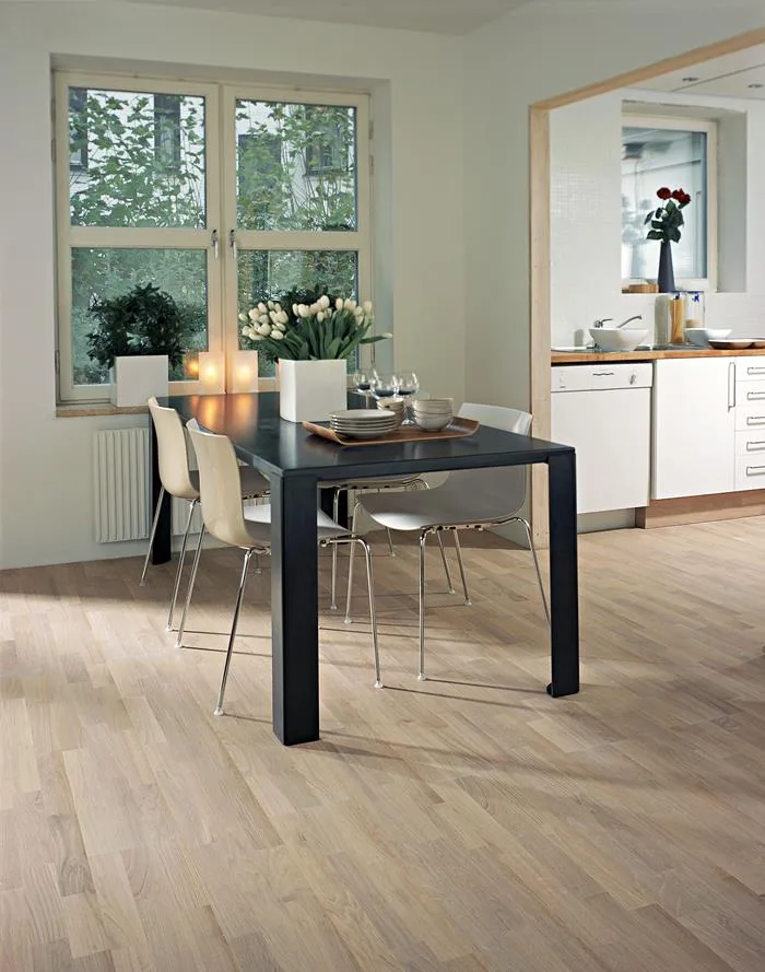 Parchet triplustratificat stejar, lacuit mat periat, 2423x200x15 mm, Sand Sorrento, Kahrs