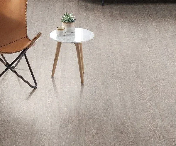 Parchet laminat EGGER Salcam colorat EPL090 clasa 32 1292 x 193 mm