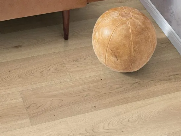 Parchet laminat EGGER Stejar Aritao EPC040 clasa 32 1292 x 246 x 10 mm