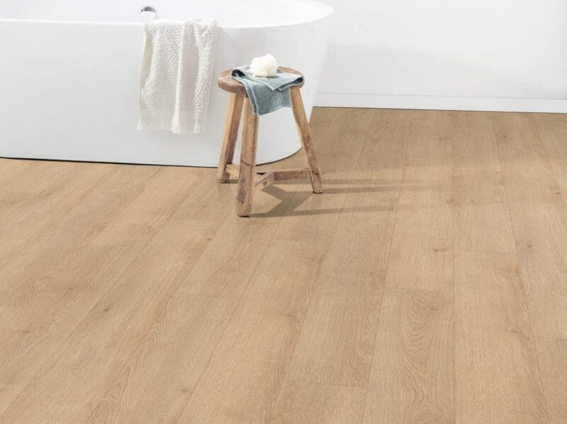 Parchet laminat stejar, deschis, Egger EPL046 Newbury, 1292 x 193 mm