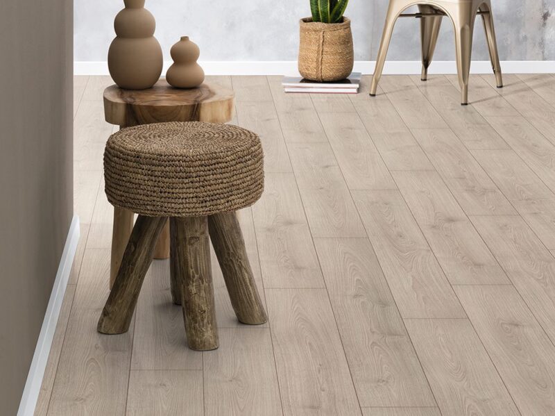 Parchet laminat EGGER Stejar Nord deschis EPL080 clasa 32 1292 x 193 mm - imagine 2