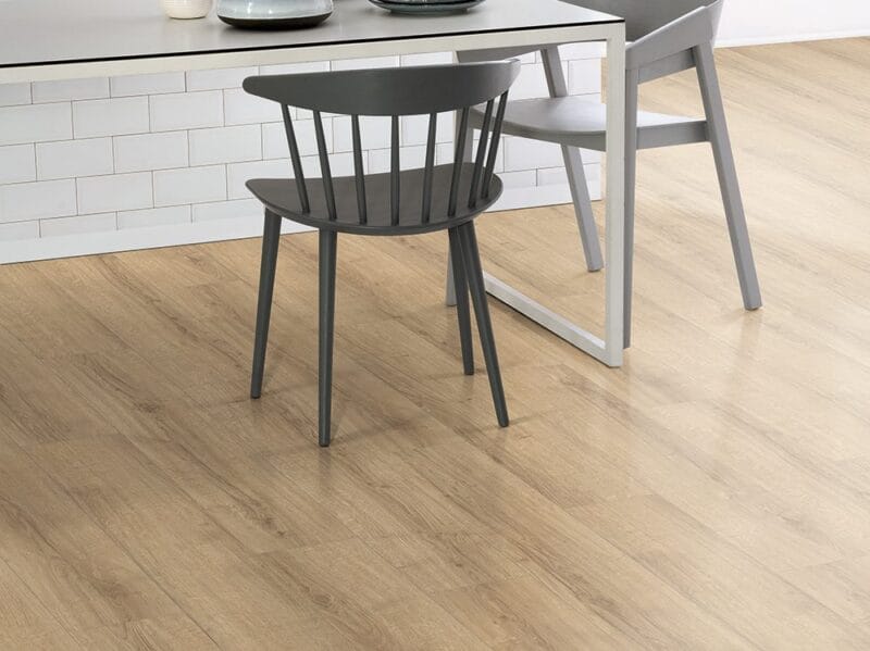 Parchet laminat EGGER Stejar Sherman maro deschis EPL204 clasa 32 1292 x 246 mm - imagine 2
