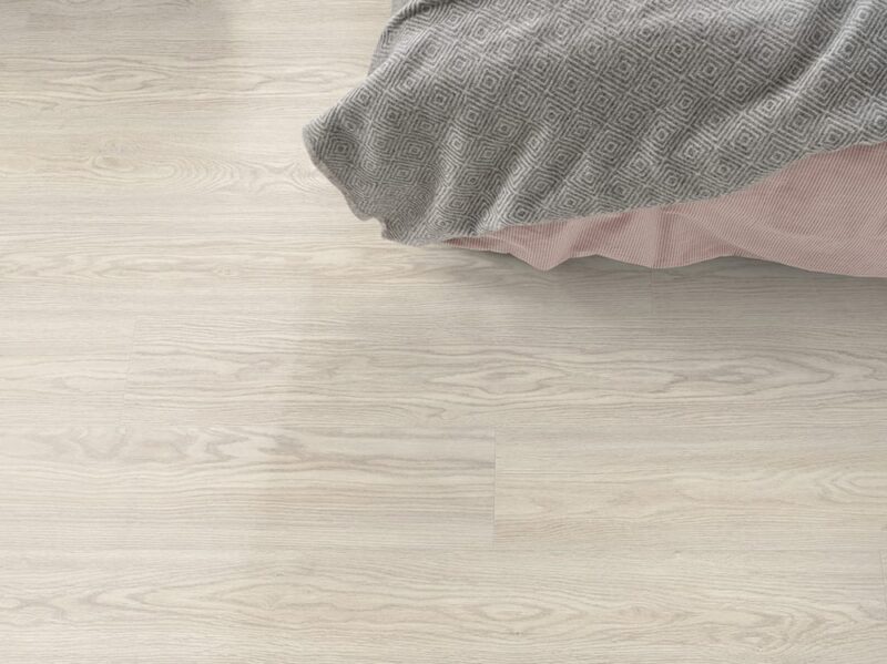 Parchet laminat EGGER Stejar Soria alb EPL177 clasa 33 1292 x 193 x 10 mm - imagine 2