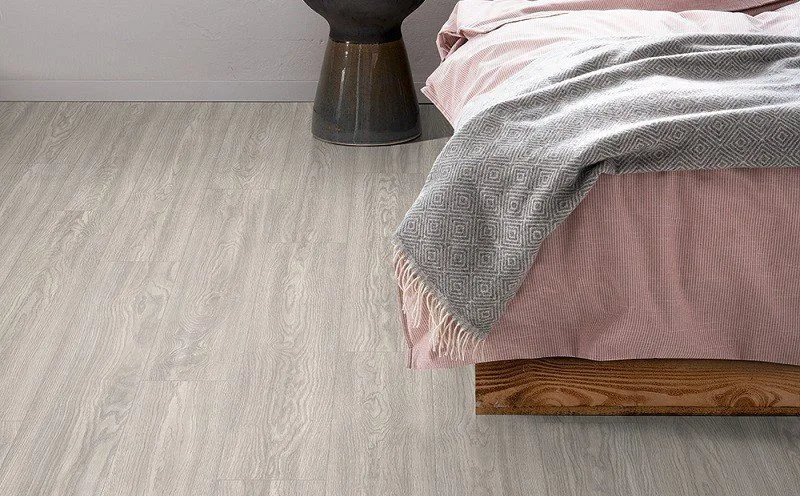 Parchet laminat Stejar Soria, gri deschis, EPL178, Egger, clasa 32, 1292 x 193 mm