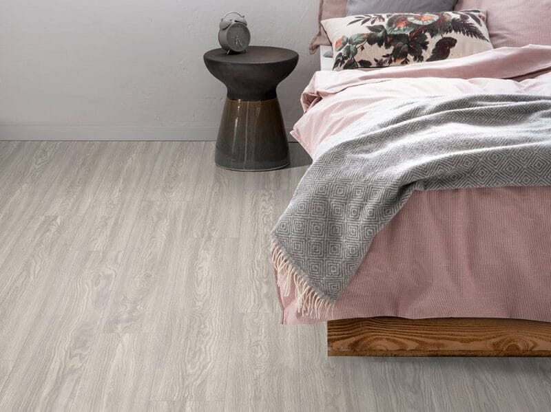 Parchet laminat EGGER Stejar Soria gri deschis EPL178 clasa 33 1292 x 193 x10 mm - imagine 2