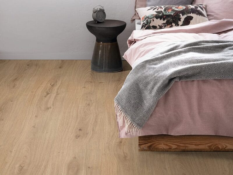Parchet laminat EGGER Stejar Waldeck natur EPC014 clasa 32 1292 x 327 x 10 mm - imagine 2