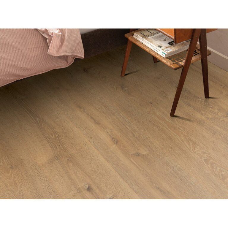 Parchet laminat EGGER Stejar Waltham natur EPC001 clasa 32 1292 x 246 x 10 mm