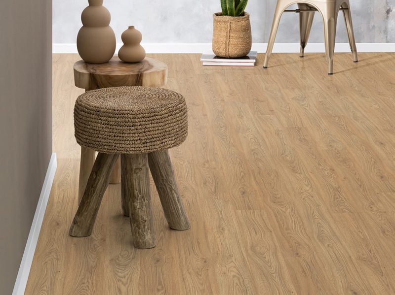 Parchet laminat Egger Stejar Starwell natur EPL115 colectia Pro Laminate 10mm 32 Medium 1292x135 mm - imagine 2