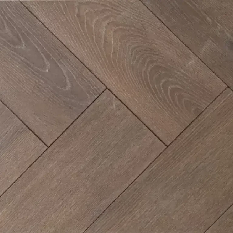 Parchet laminat Herringbone 12mm AC6 4V 5G 528 Chestnut Oak Alsafloor