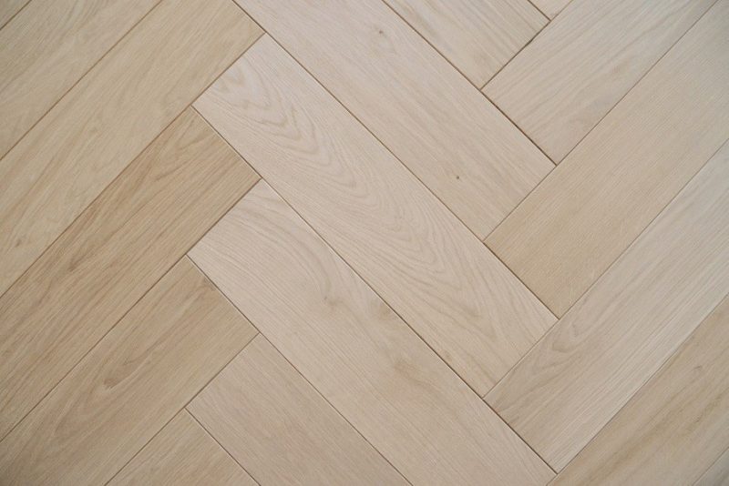 Parchet masiv HERRINGBONE Clasa Select RA 15x130x500 mm - imagine 2