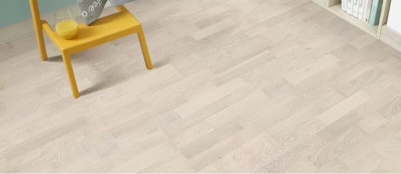 Parchet stratificat stejar, aspect vintage, finisaj mat crem, Pudding Molti, Barlinek, 2.2 m