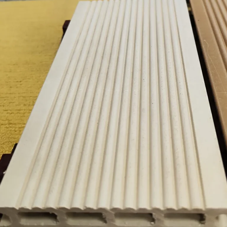 Placa decking wpc crem ivory RFC IVORYDECK 145X26X3000 mm
