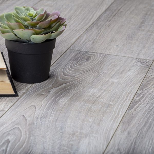 Parchet laminat Alsapan Solid Medium clasa trafic AC6 bizotat 4V 5G Click Sardinia Oak 619 1286×122×12 mm