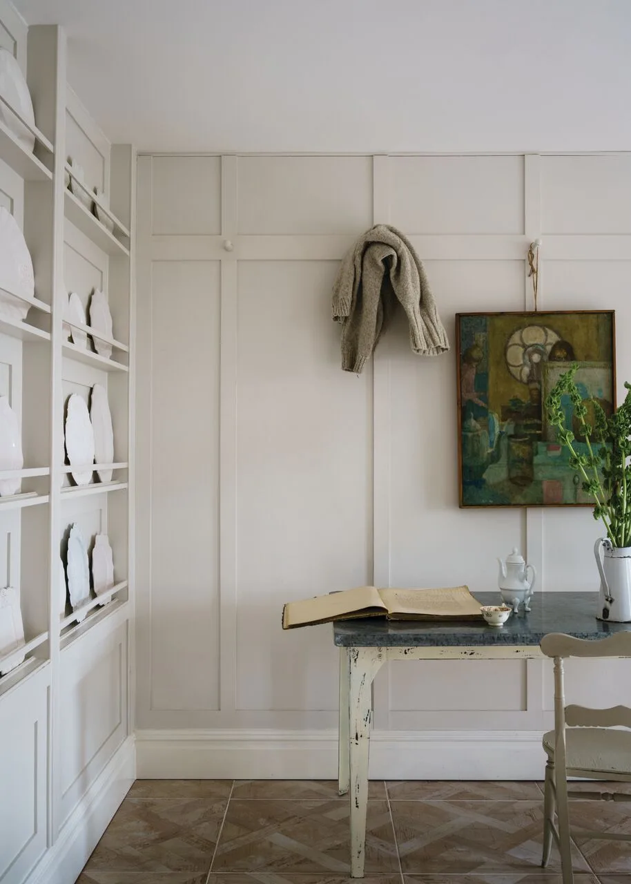 Vopsea alba satinata 20 la suta luciu pentru interior Farrow and Ball Estate Eggshell School House White No.291 2.5 Litri