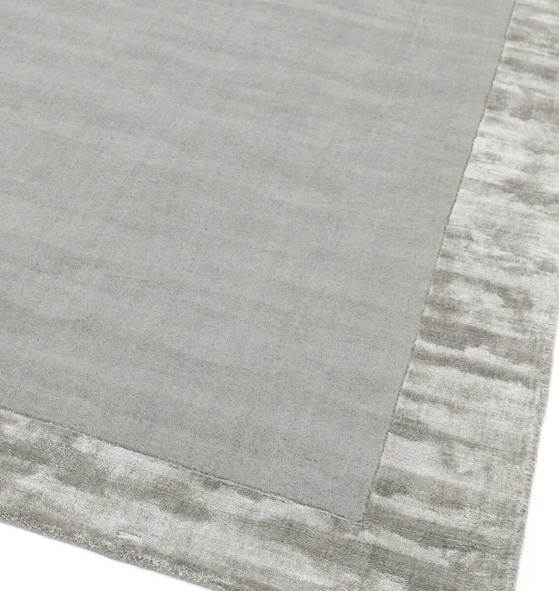 Covor pufos argintiu din lana viscoza lucrat manual modern model uni Ascot Silver 10 mm 80x150 cm ASCO080150SILV