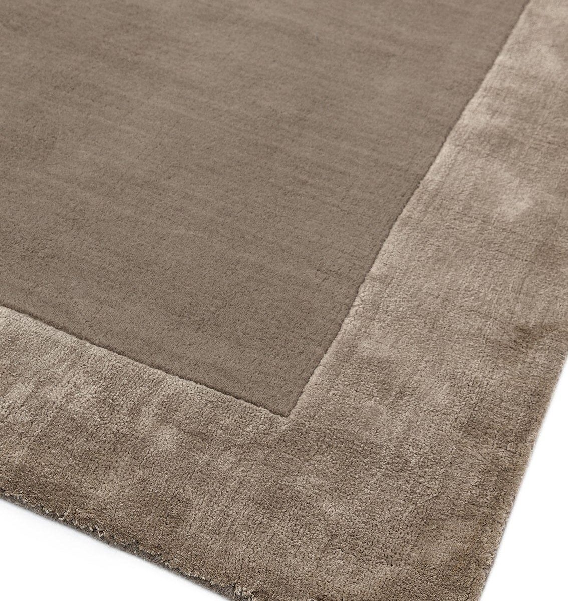 Covor pufos taupe din lana viscoza lucrat manual modern model uni Ascot Taupe 10 mm 160x230 cm ASCO160230TAUP