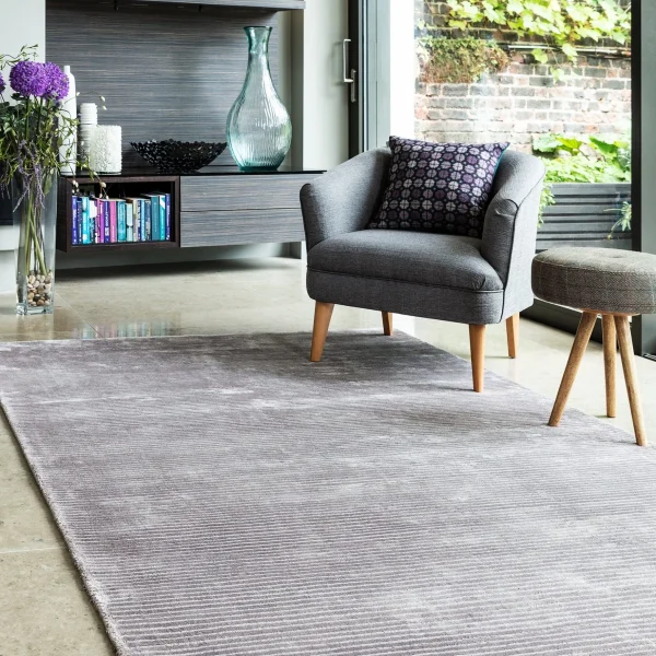 Covor pufos argintiu din vascoza lucrat manual modern shaggy model abstract dungi Bellagio Silver 9 mm 120x180 cm BELL120180SILV