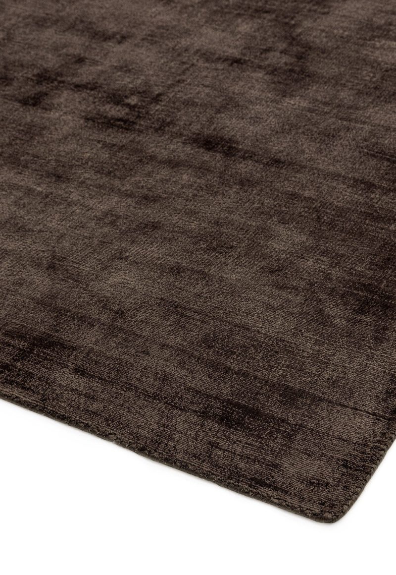 Covor pufos maro din vascoza lucrat manual modern model uni Blade Chocolate 7 mm 160x230 cm BLAD160230CHOC - imagine 3