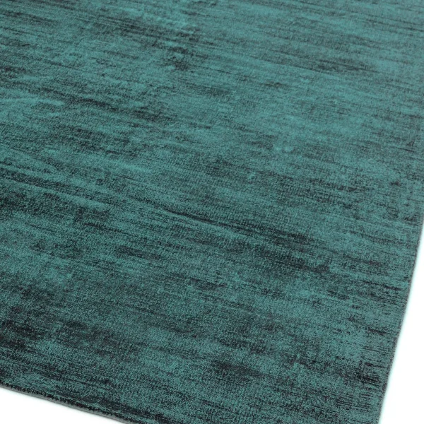 Covor pufos teal din vascoza lucrat manual modern model uni Blade Teal 7 mm 120x170 cm BLAD120170TEAL