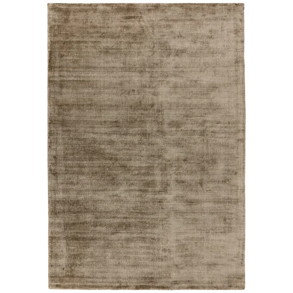 Covor pufos maro din vascoza lucrat manual modern model uni Blade Runner Mocha 7 mm 66x240 cm BLAD066240MOCH