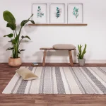 Covor gri din pet lucrat manual modern outdoor model geometric dungi Boardwalk Grey Multi 2 mm 120x170 cm BOAR120170GREY