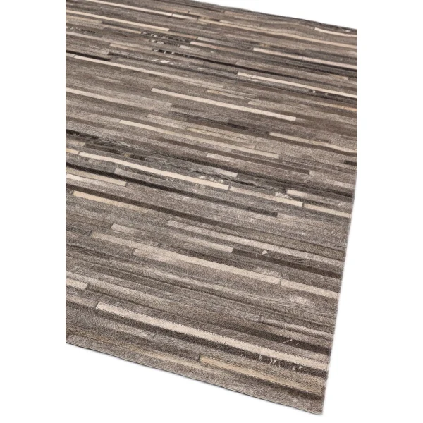 Covor pufos din piele lucrat manual modern model geometric Gaucho Dark Grey Stripe 3 mm 120x170 cm GAUC120170DGRE