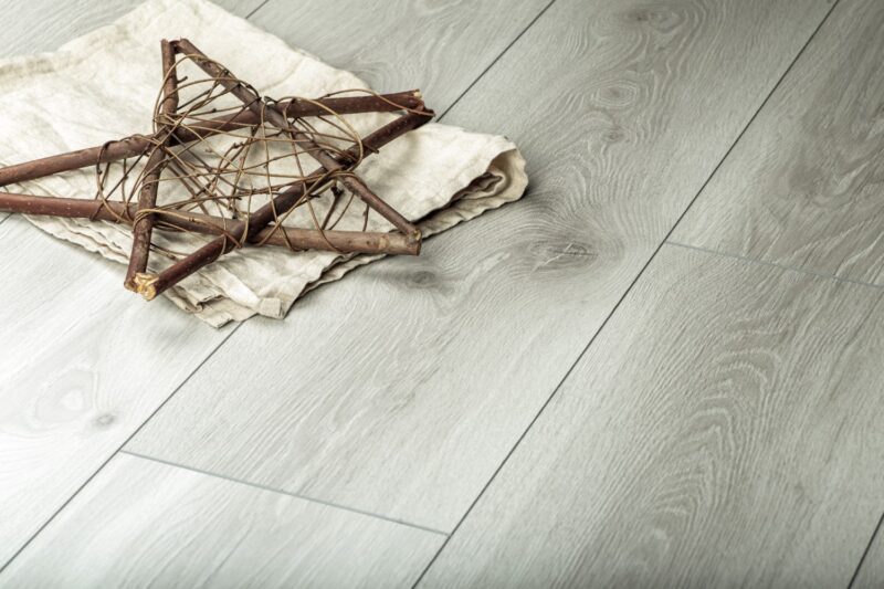 Parchet laminat Alsapan Osmoze clasa trafic AC5 bizotat 4V 5G Click Grey Oak 448 1286×192×8 mm - imagine 2
