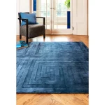Covor pufos albastru din vâscoză lucrat manual modern model geometric Kingsley Blue 9 mm 120x170 cm KING120170BLUE